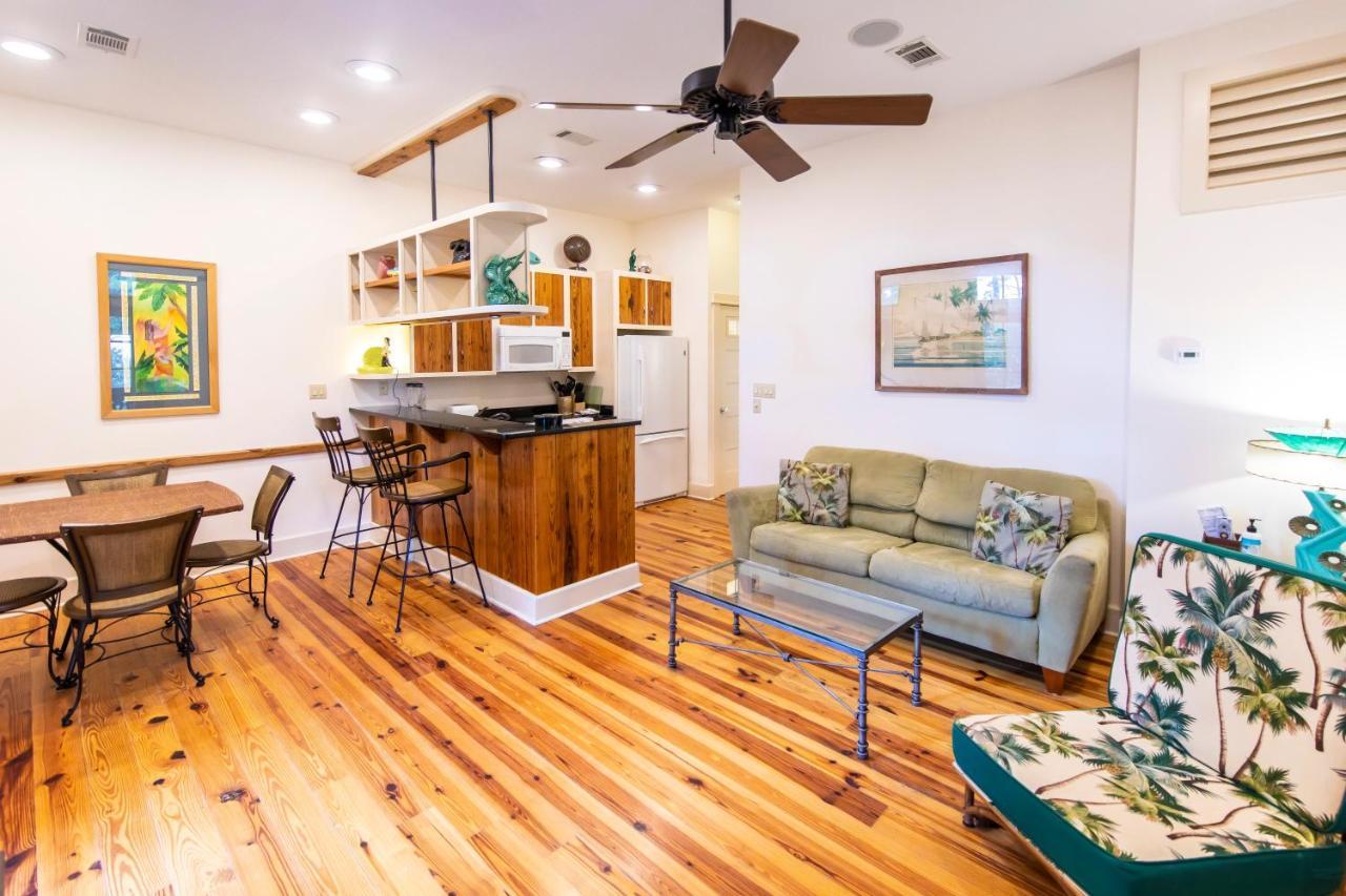 Hibiscus Coffee & Guesthouse Grayton Beach Exteriör bild