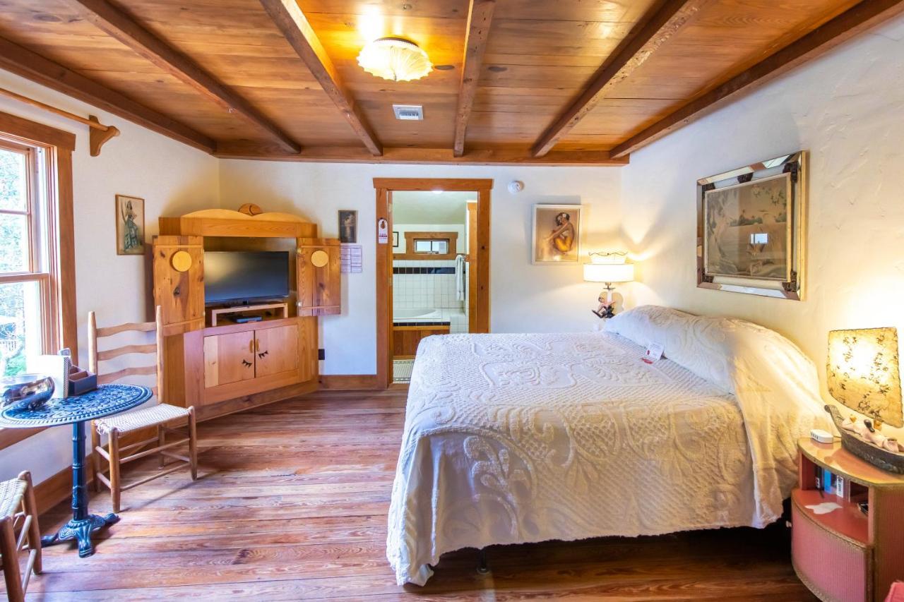 Hibiscus Coffee & Guesthouse Grayton Beach Exteriör bild